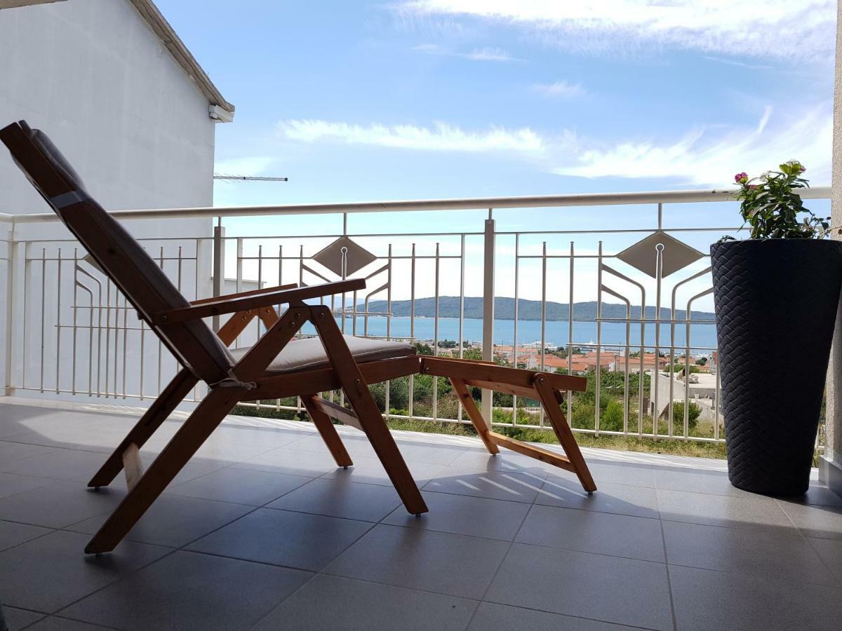 Apartman Niko Kastela Exterior photo