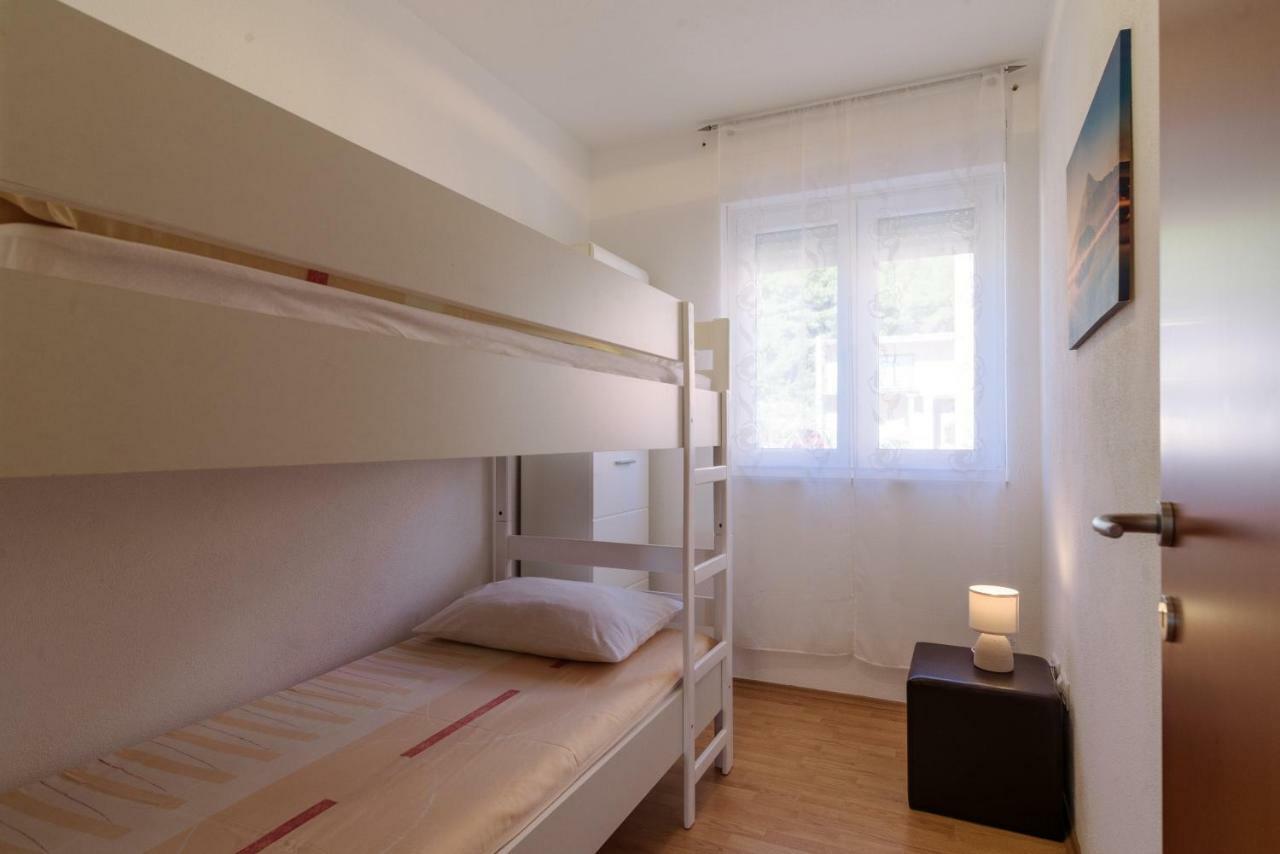 Apartman Niko Kastela Exterior photo